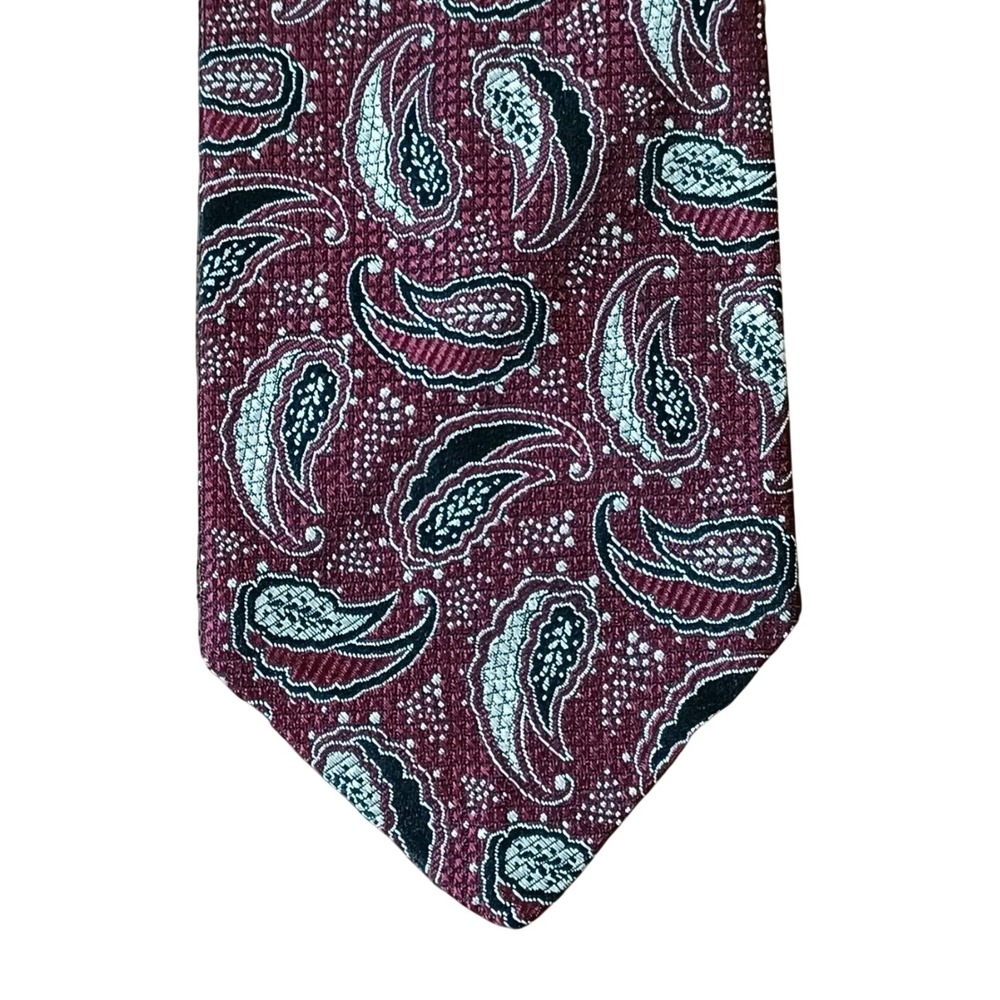 Robert Talbott‎ Hand Sewn Silk Paisley Tie Burgundy Black White Made in USA 3.5"